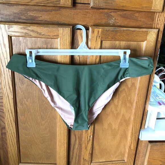 NWT J Crew Curved Waist Cheeky Bikini Bottom Safari Green - L - Picture 2 of 7